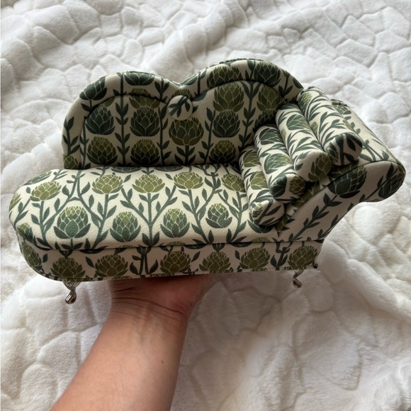 Jewelry Box Green Floral Patterned Chaise Lounge - Picture 12 of 12